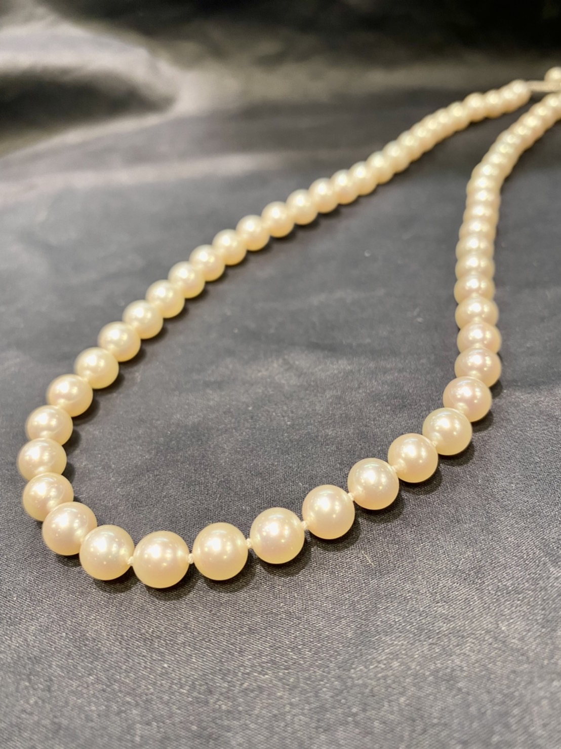 パール ネックレス 糸替えの料金と注意点