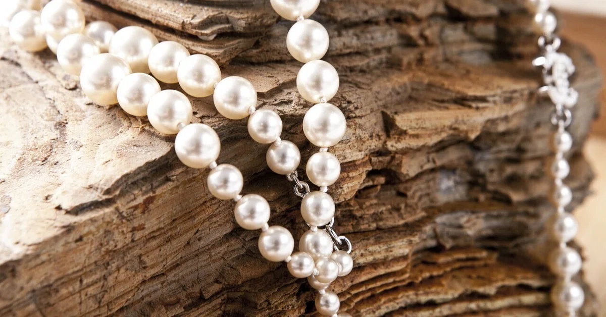 ネックレス 留め具 修理と素材・ブランド