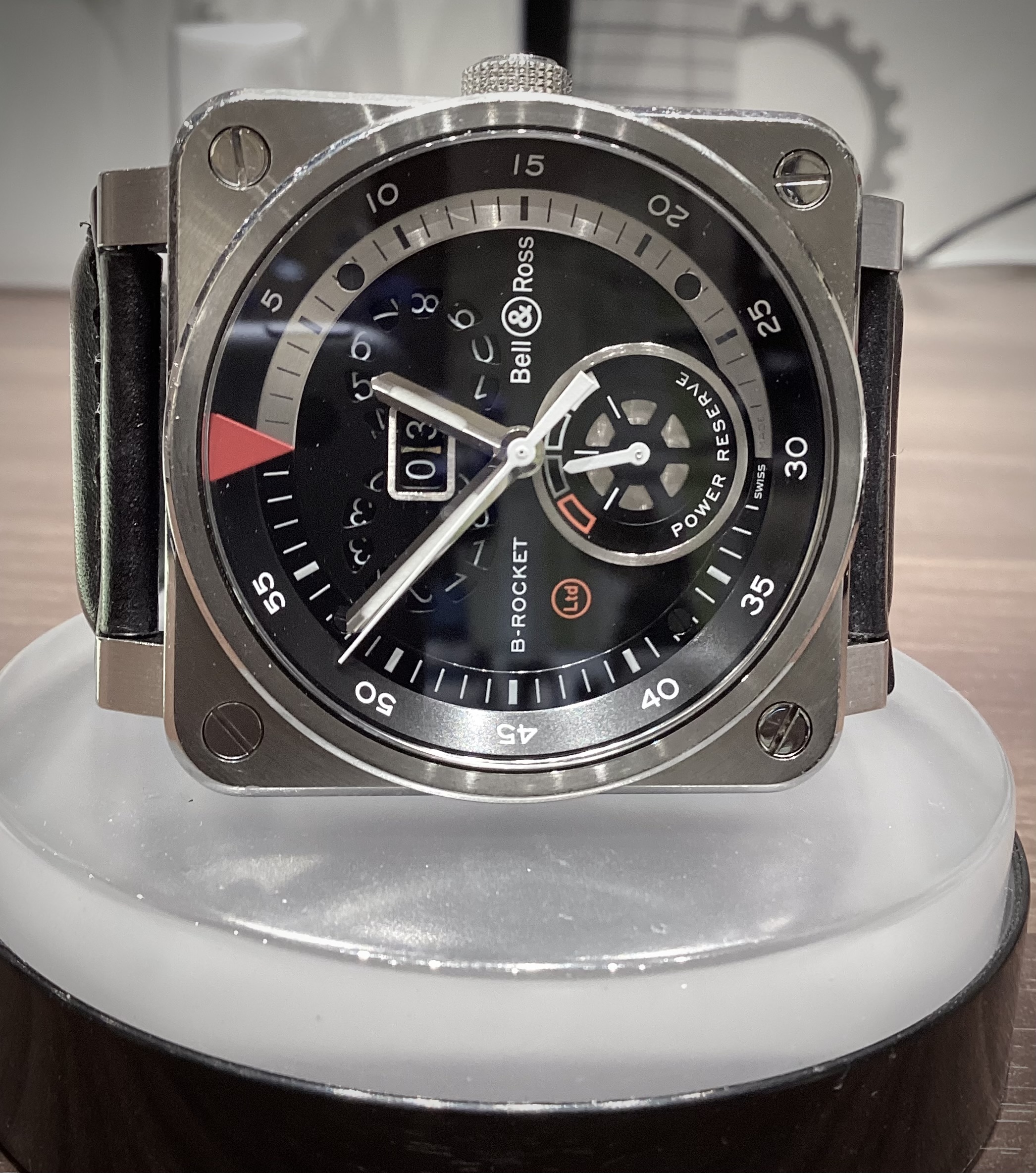 ベル＆ロスオーバーホール