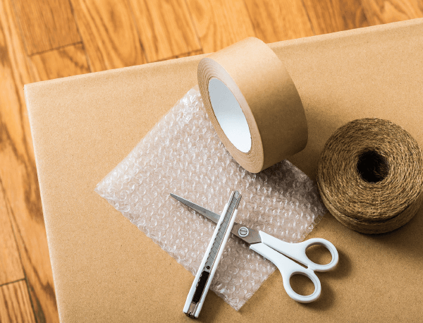 修理品の梱包して、発送をお願いします。