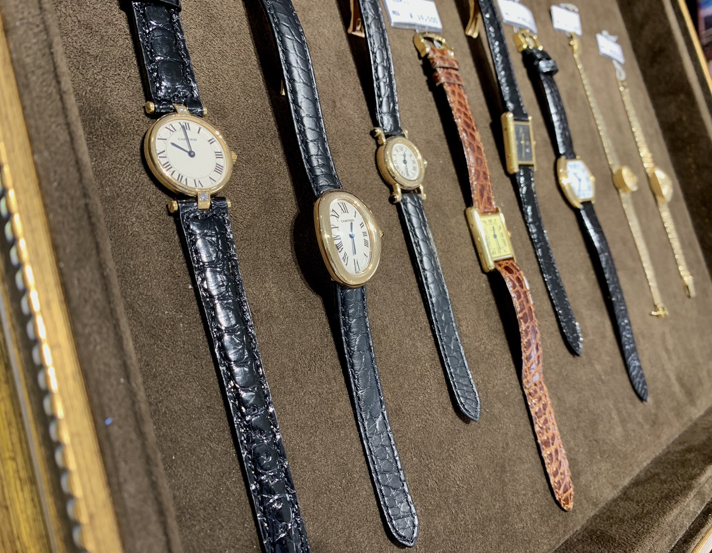 ビンテージ時計　入荷・販売しております！！