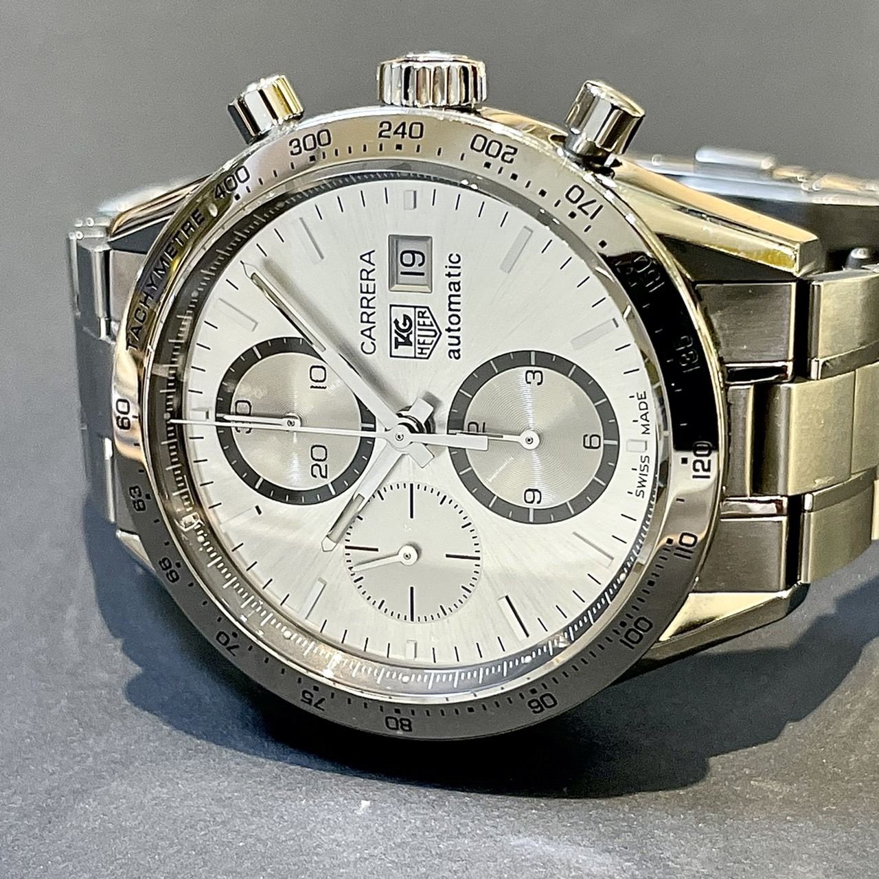 ■梅田店「タグ・ホイヤー オーバーホール(分解掃除)」