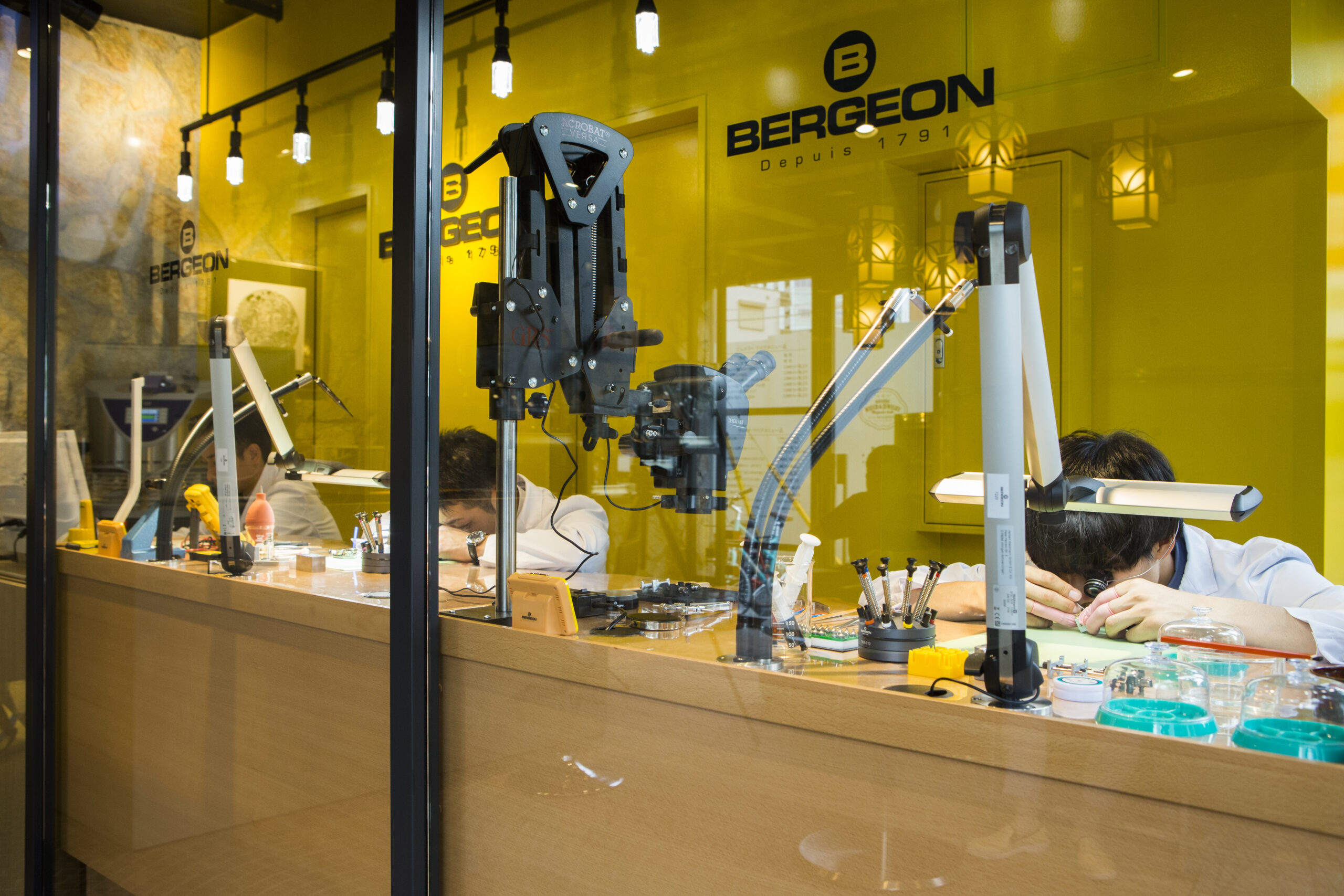 【ロレックスの価格高騰の背後にある品質と人気の要因】