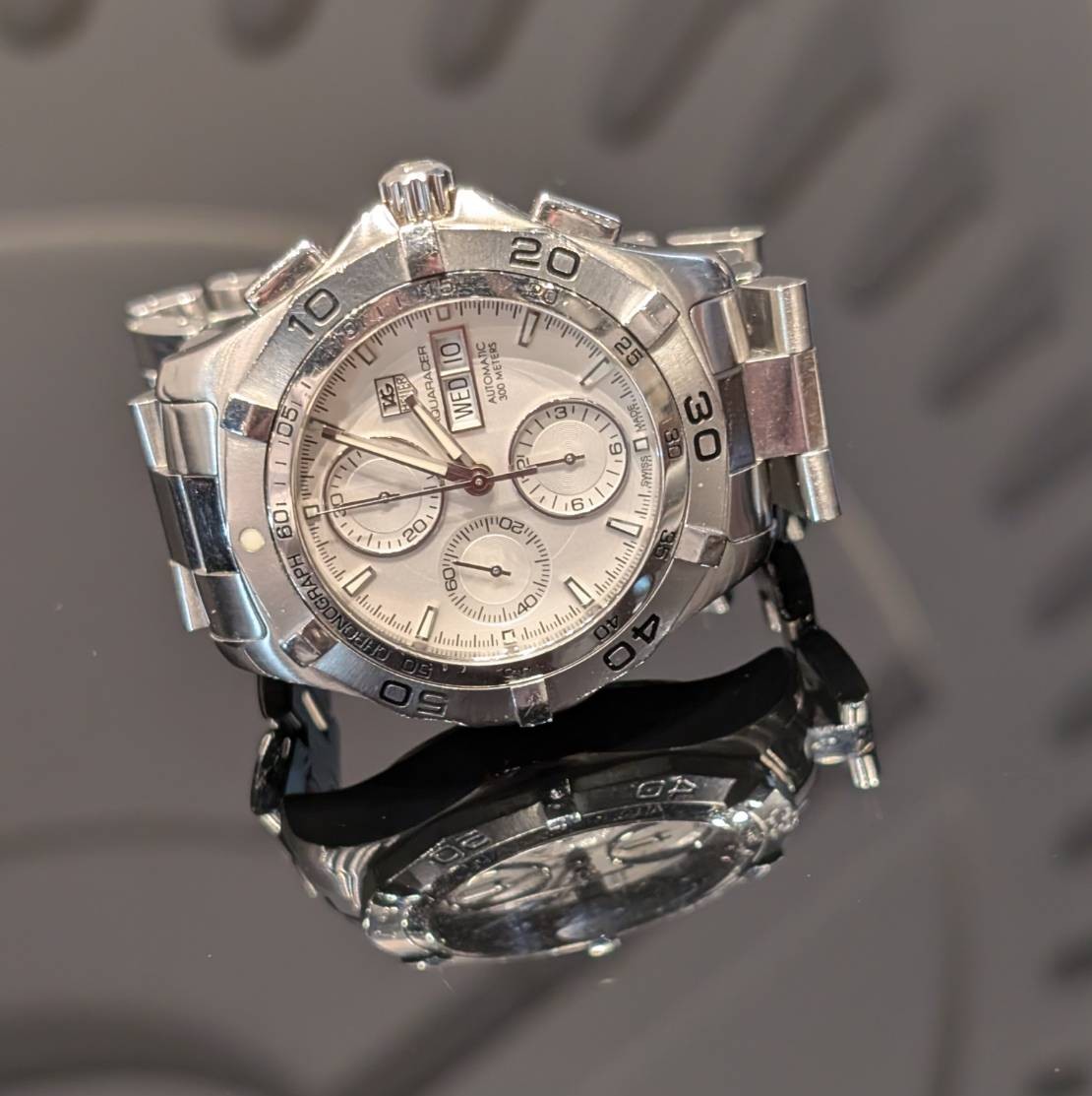 名古屋店「タグホイヤー・アクアレーサー」